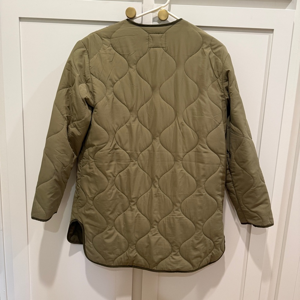 Rails Olive Quilted Puffer Jacket - Picture 9 of 10
